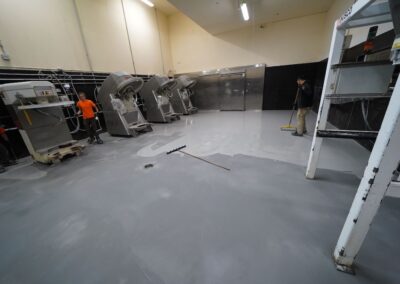 before-and-after-Resinous-Flooring-bakery